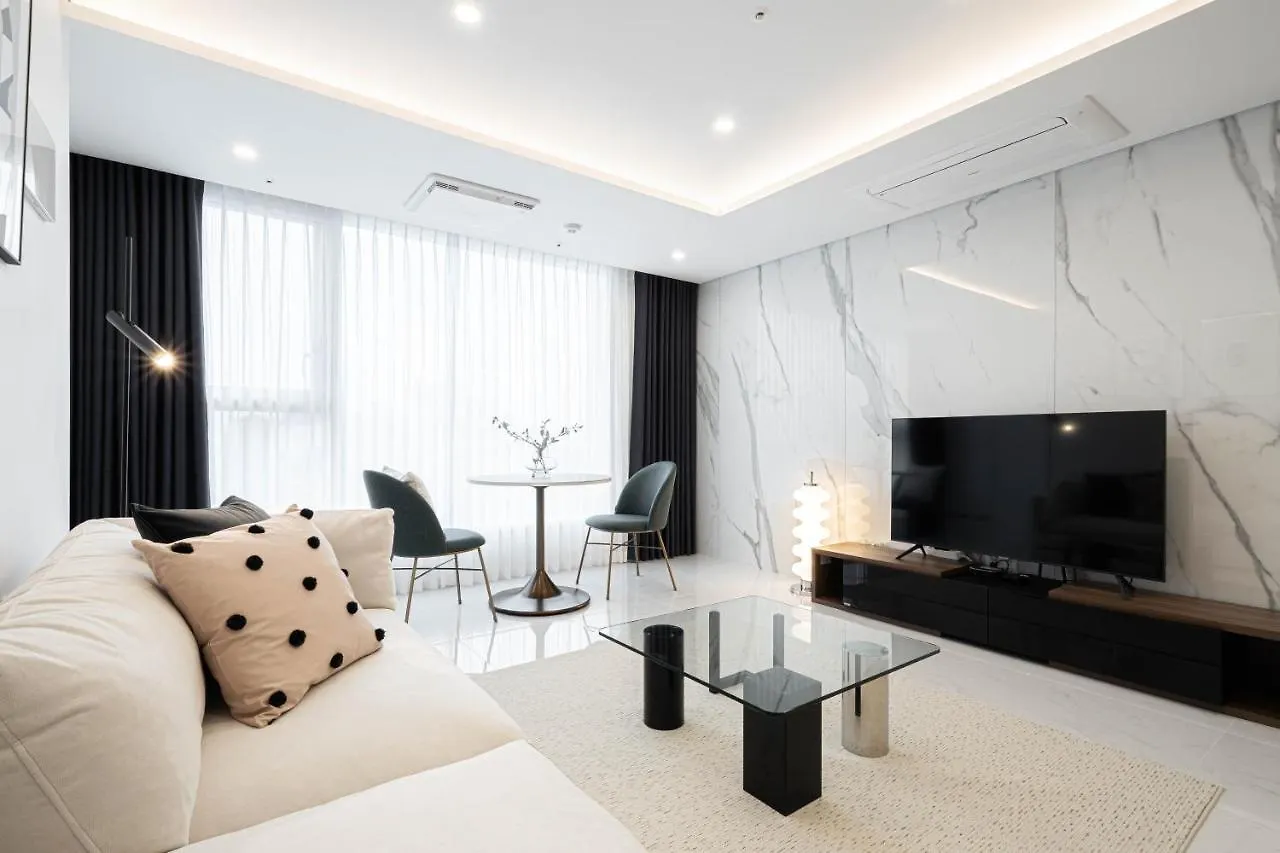 Le Collective Gangnam Sac Signity Apartment Seoul