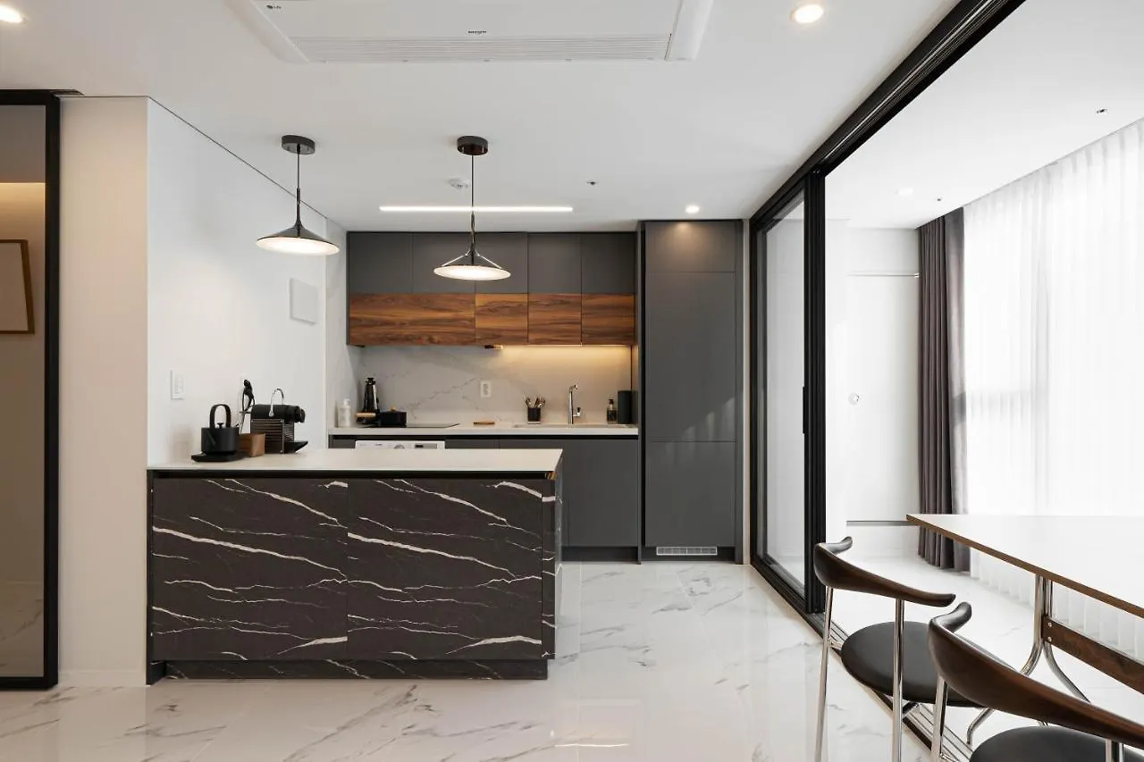 Le Collective Gangnam Sac Signity Apartment Seoul South Korea