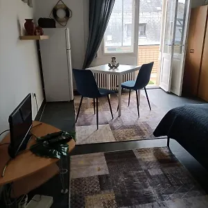 turul-apartment-budapest.inbudapesthotels.com/
