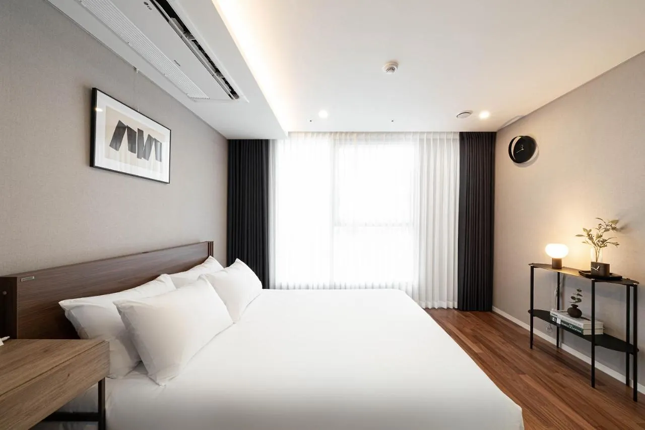 Le Collective Gangnam Sac Signity Apartment Seoul South Korea