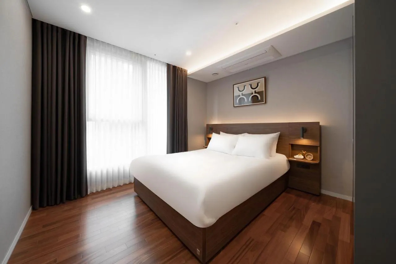 Le Collective Gangnam Sac Signity Apartment Seoul