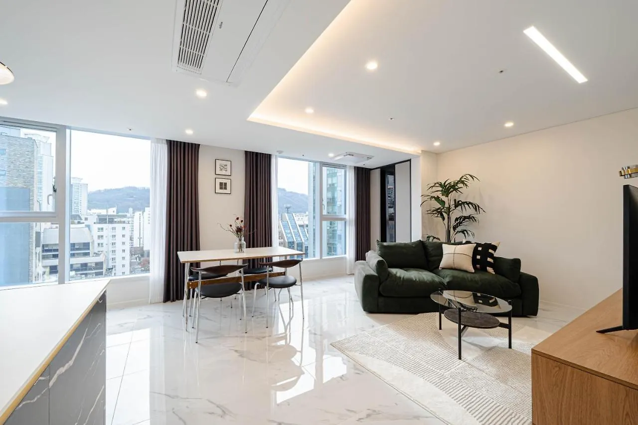 Le Collective Gangnam Sac Signity Apartment Seoul South Korea
