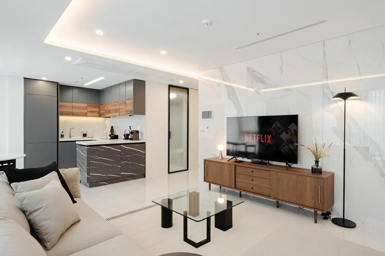 Le Collective Gangnam Sac Signity Apartment Seoul